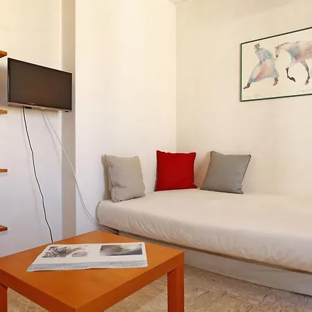 Grand Studio 30m² En Centre-ville A Nice